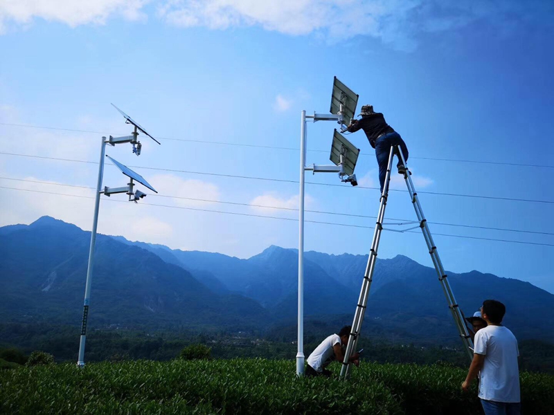 四川樂山高原蔬菜農產品溯源用OKEYSET太陽能4G監控一體機