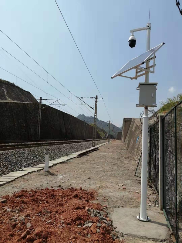 西安鐵路總局藍田南段用集創科技太陽能無線監控系統