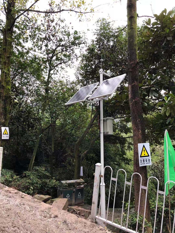 重慶公路局用集創科技太陽能監控系統